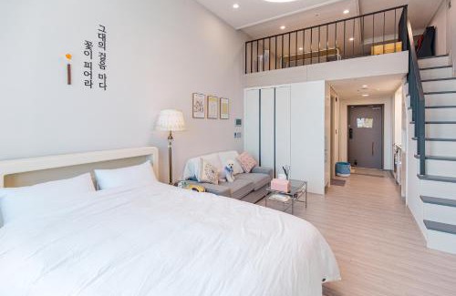 Yeosu Cama Y Desayuno | Ocean Castle Suite