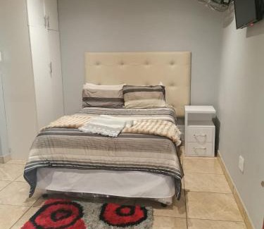 Bayswater Casa | Tripple D Guest House