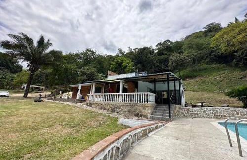 La Mesa Chalet De Esquí | Finca San Miguel La Mesa San Javier