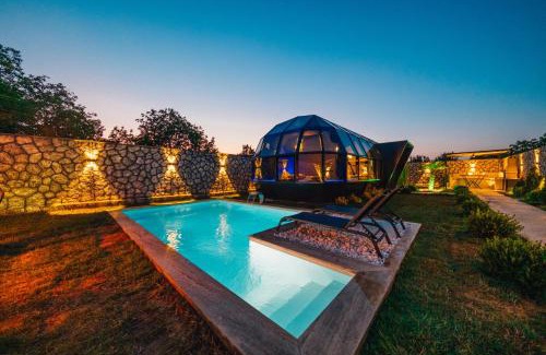 Yanik Complejo | BALİ Sapanca