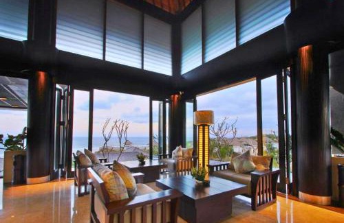 Sawangan Apartamento | Zishyaa 2 BR Presidential Suite With Ocean View ZN224