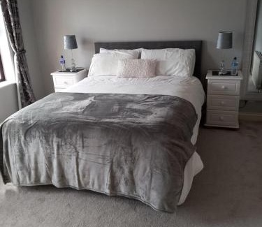 Glin Cama Y Desayuno | Clonoughter Heights