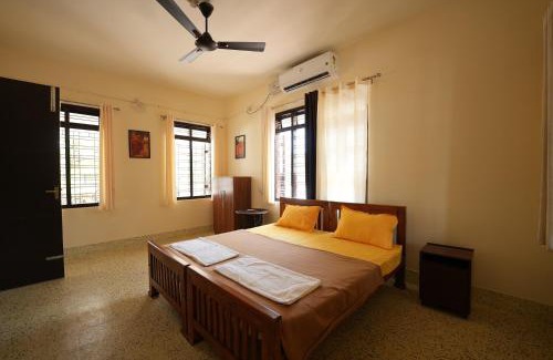 Cherthala Cama Y Desayuno | Antharper Gardens