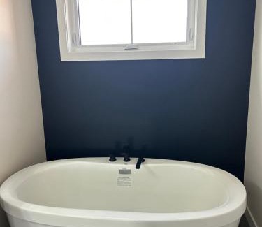 West St. Paul Casa | Guest suite
