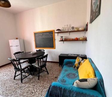 Alghero Apartamento | Via Giuseppe Palomba 18 Guest House