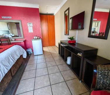 Germiston Casa | Leondale guesthouse