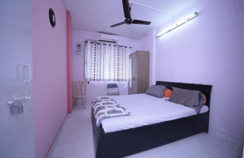 Thane West Apartamento | Comfortable 2BHK in Brahmand Area