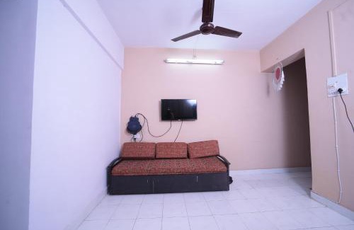 Thane West Apartamento | Comfortable 2BHK in Brahmand Area