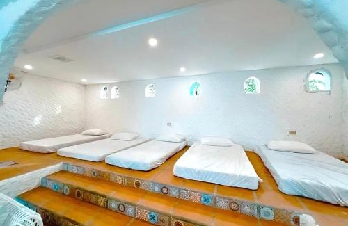 Pansol Complejo | The Mykonos Hot Spring Resort