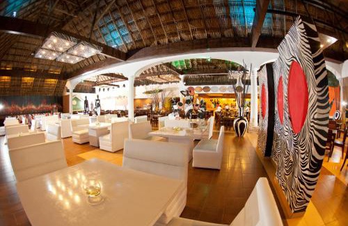 Sambo Creek Hotel | Hotel Palma Real