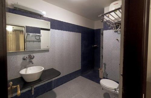 Bengaluru Apartamento | Service Apartment - 3BHK Flat with Garden for Family Only