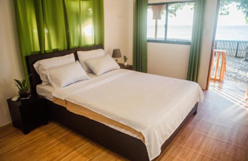 Surigao Cama Y Desayuno | Nana's Beach Surigao