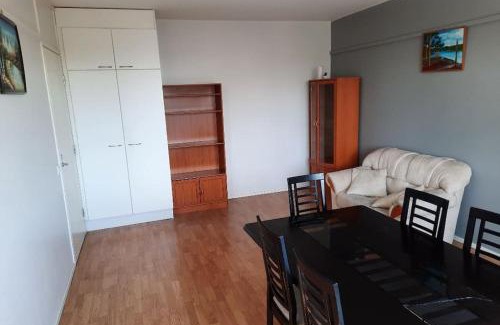 Espoo Centre Apartamento | 50m2 Apartment FREE Parking and Laundry, 20min to Center
