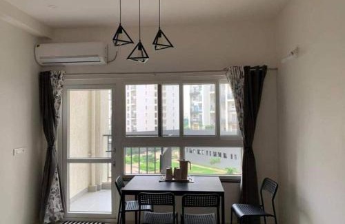 Kharadi Apartamento | Modern and Homely Apartment
