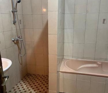 Lome Apartamento | Appt (Togo2000)