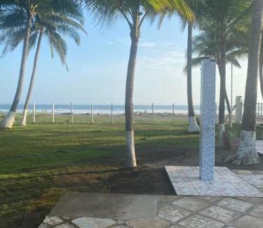 Acajutla Casa | Casa de Playa Costa Azul Frente al Mar Wifi
