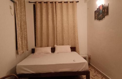 Arambol Cama Y Desayuno | Velankanni Home