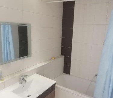 Eastern Khezama Apartamento | Appartement avec magnifique vue sur la mer
