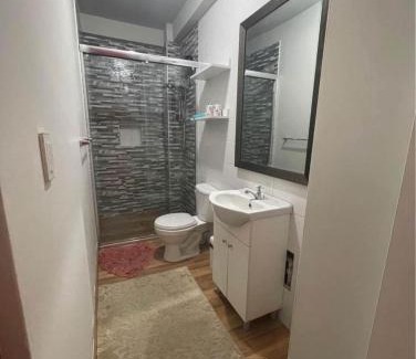 Coronel Gregorio Albarracin Lanchipa Apartamento | Departamento de 3 habitaciones con cochera