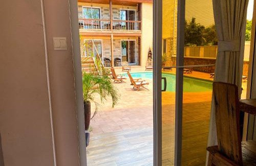Mbezi Beach Apartamento | Tajiri Studio Flats - Mbezi Beach - Comfort, Convenience, Privacy and Security Guaranteed