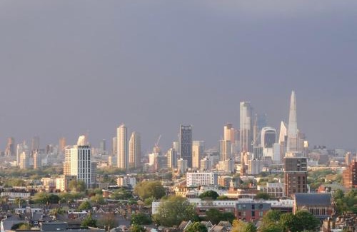 Brixton Hill Casa | OMG PentHouse