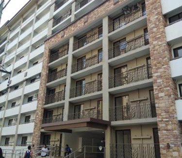 Santolan Apartamento | Cozy 2BR apartment