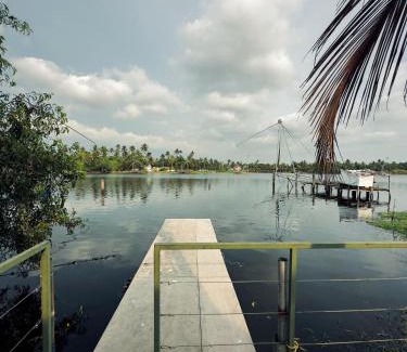 Kochi Villa | Bamboonest Riverside