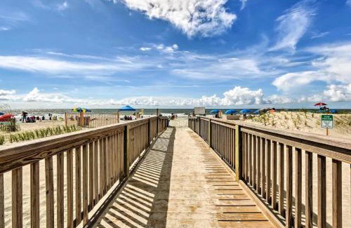 Folly Field Apartamento | Serenity By The Sea, Renovated Oceanfront Condo