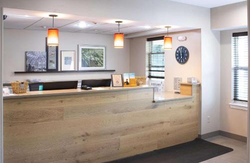 Carlisle Hotel | Country Inn & Suites by Radisson, Carlisle, PA