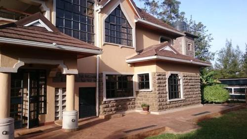 Nairobi Casa | Cozy Guesthouse at Farm Escape