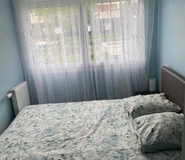 Cergy Apartamento | Mary