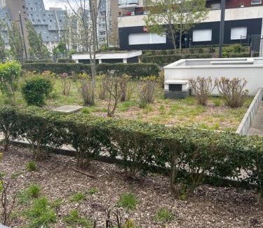 Cergy Apartamento | Mary