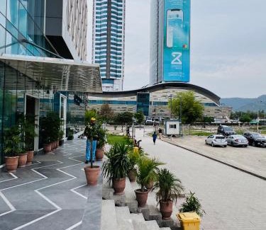 Blue Area Apartamento | Executive 2 Bedrooms Apartment Facing Centaurus Mall Islamabad