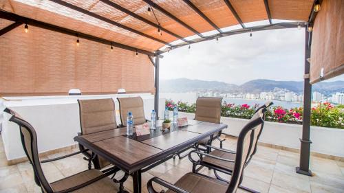 Las Brisas Apartamento | HostPal Suite 42 Brisas Diamante Resort