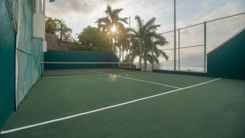 Las Brisas Apartamento | HostPal Suite 42 Brisas Diamante Resort