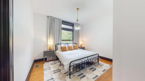 Old Louisville Casa | Derby 6BDR 5 Kings 3 Bath Near Churchill Downs
