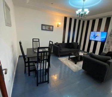 Douala Apartamento | Chanel Home