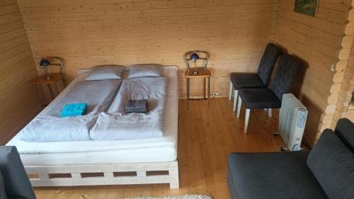 Hiiu Casa | Rangipuhkemaja hiiumaakond