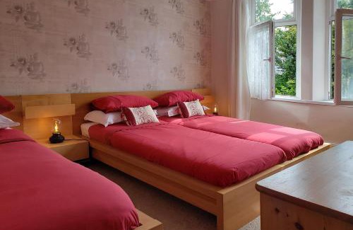 Penarth Cama Y Desayuno | Weaver's House B and B