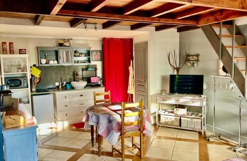 Chanas Casa | Domaine Feuillet