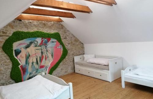 Laskar Casa | Chalupa u Manišov