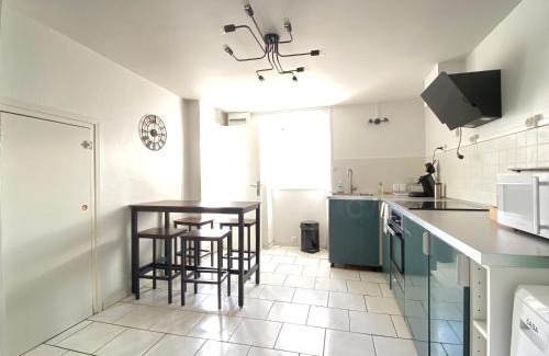 Cournon-dʼAuvergne Casa | Maison de ville bien située dans un quartier calme