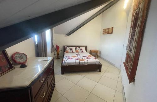 La Riviere Saint-Louis Casa | Blue Lodge House