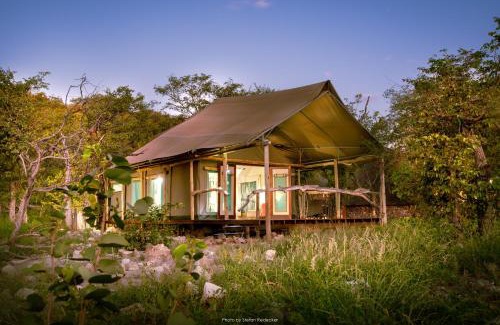 Okaukuejo Cabina | Ongava Tented Camp