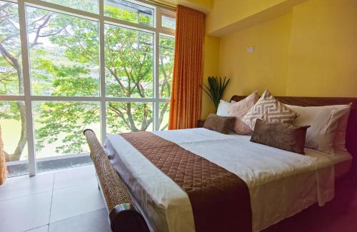 Nasugbu Apartamento | Jacana 313B at Pico de Loro Beach and Country Club by SEE Condominiums