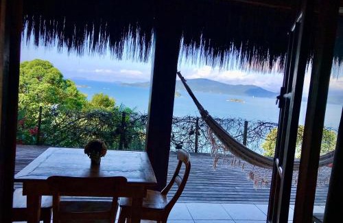 Paraty Casa | Casa na Praia com vista para o mar
