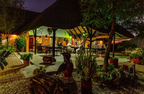 Otjiwarongo Casa | Lion's Den Guesthouse