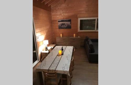 Les Chalesmes Apartamento | Appart Chalet Haut Jura Billard Sauna Bbf et +