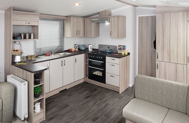 2 bedroom accommodation in Kilwinning, Ayrshire