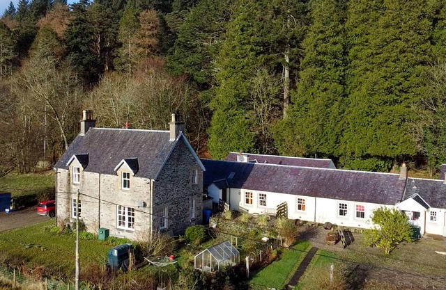Douglas Cottage